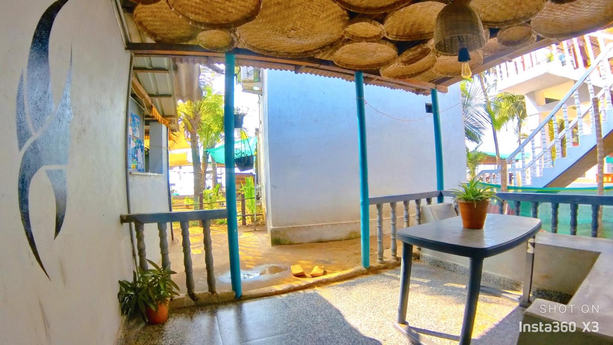 Gokarna Beach Stays By Tune Of Ocean エクステリア 写真