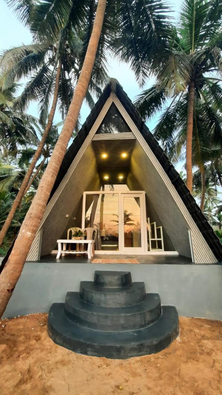 Gokarna Beach Stays By Tune Of Ocean エクステリア 写真